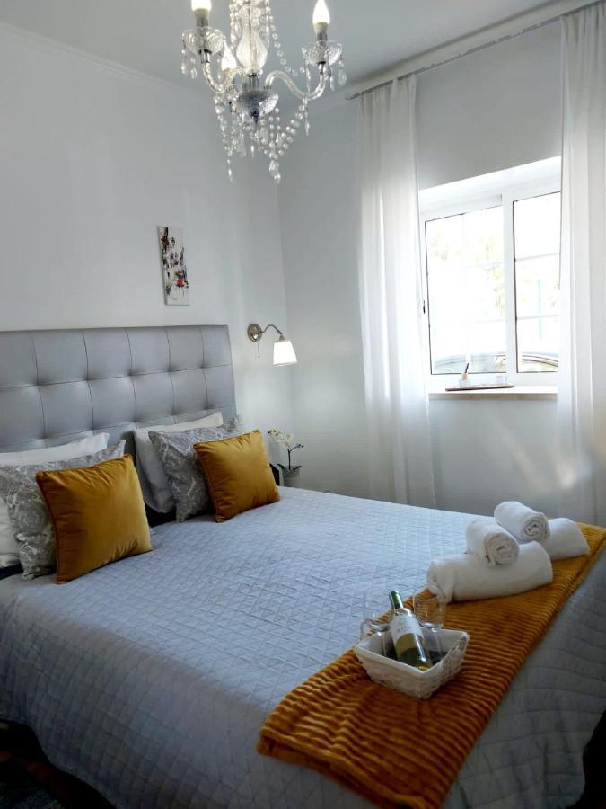 Jose & Ester House Homestay Almada