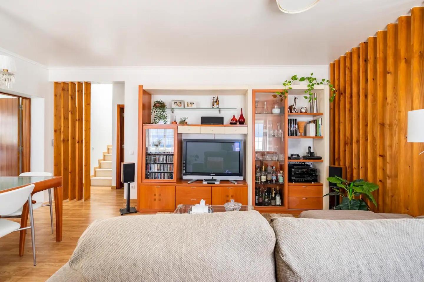 Jose & Ester House Almada
