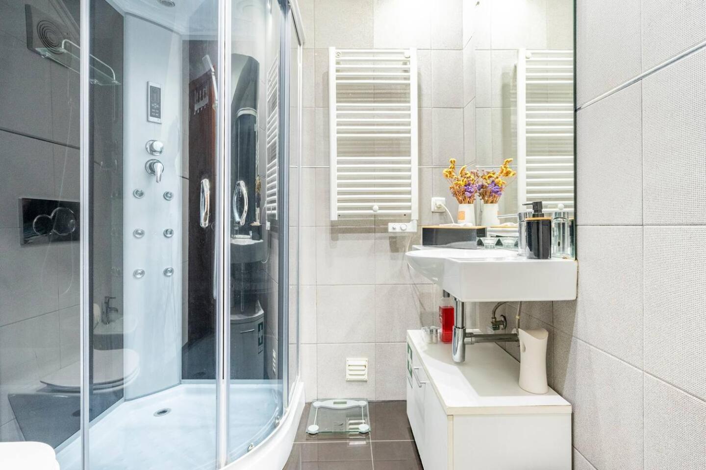 Jose & Ester House Almada
